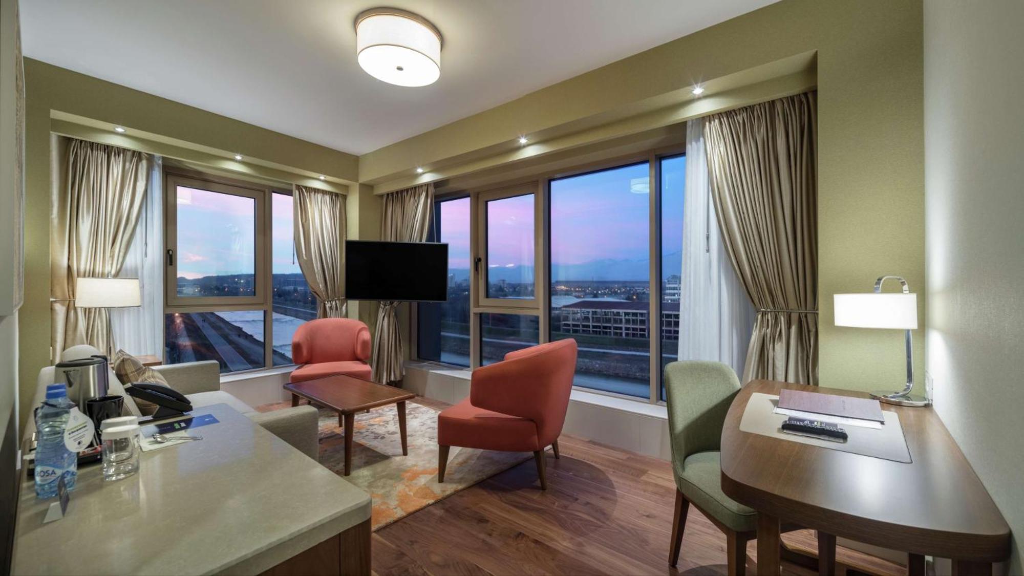 Hotel Doubletree By Hilton Skopje Exteriér fotografie