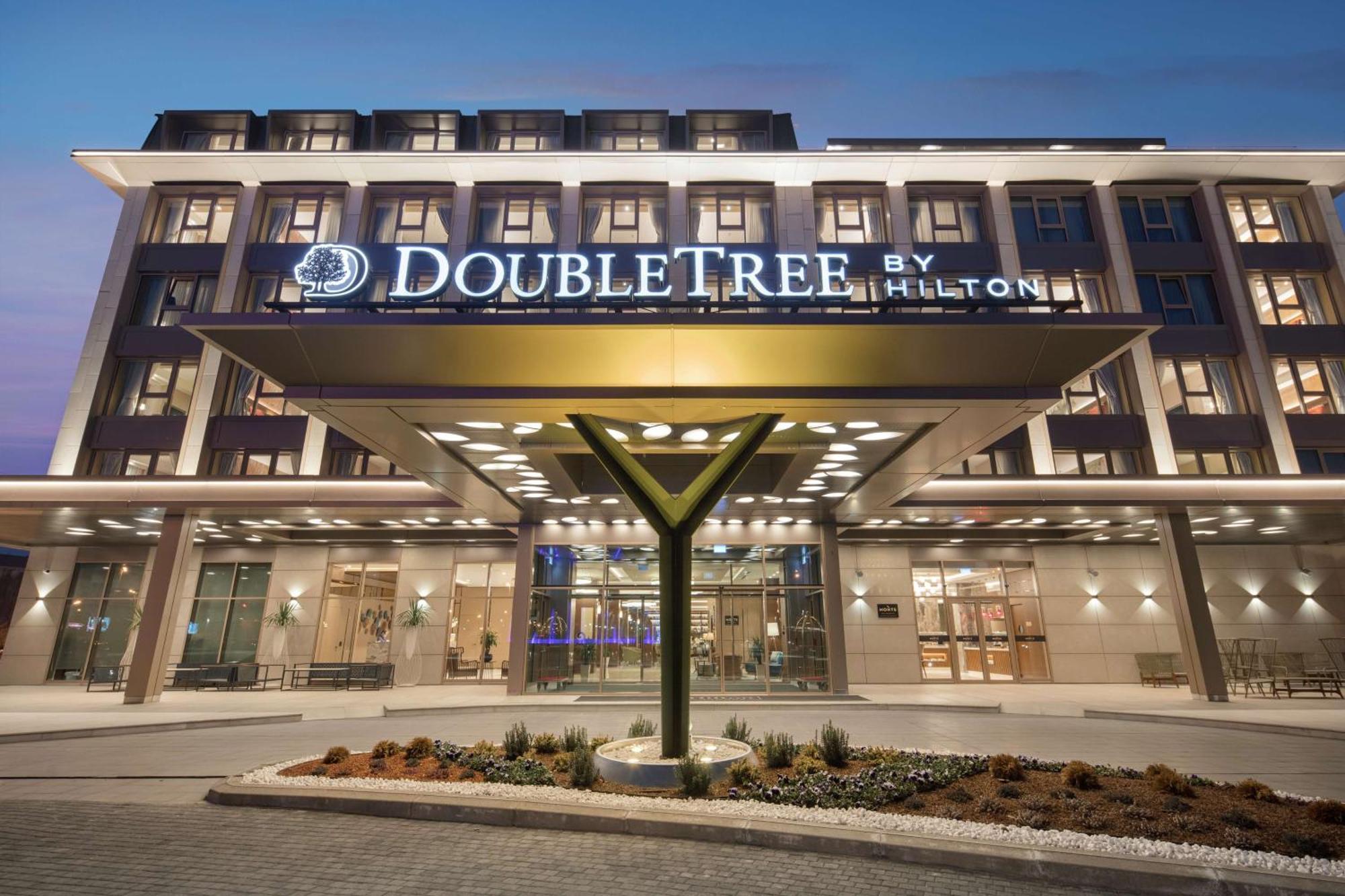 Hotel Doubletree By Hilton Skopje Exteriér fotografie
